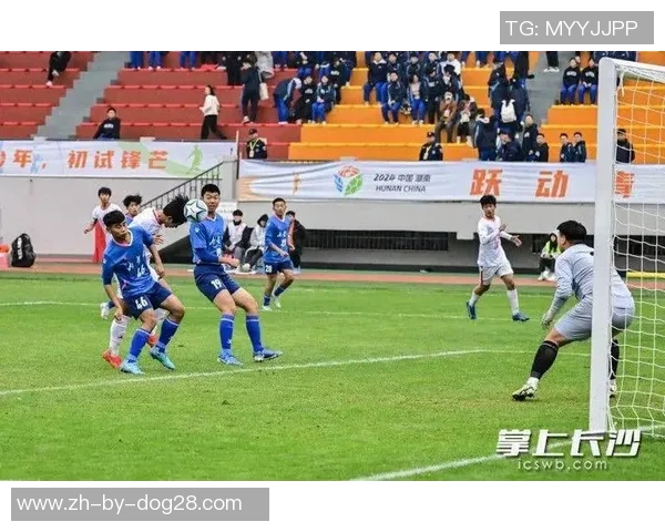 中国足球躲球技术之王:那些令人惊叹的足球灵动瞬间与球星传奇 中国足球躲球技术之王:那些令人惊叹的足球灵动瞬间与球星传奇