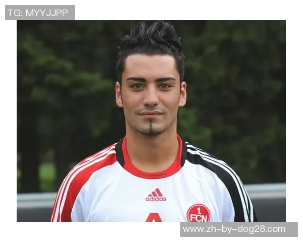 土耳其足球明星卡的职业生涯与成就全解析 土耳其足球明星卡的职业生涯与成就全解析