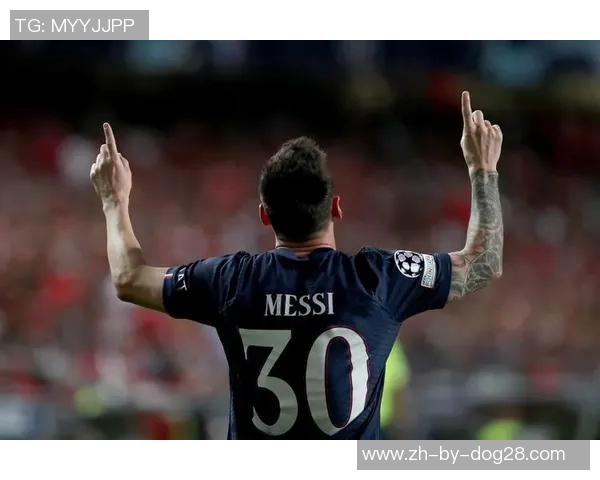 梅西开球瞬间展现超凡技术成就传奇足坛历史新篇章 梅西开球瞬间展现超凡技术成就传奇足坛历史新篇章